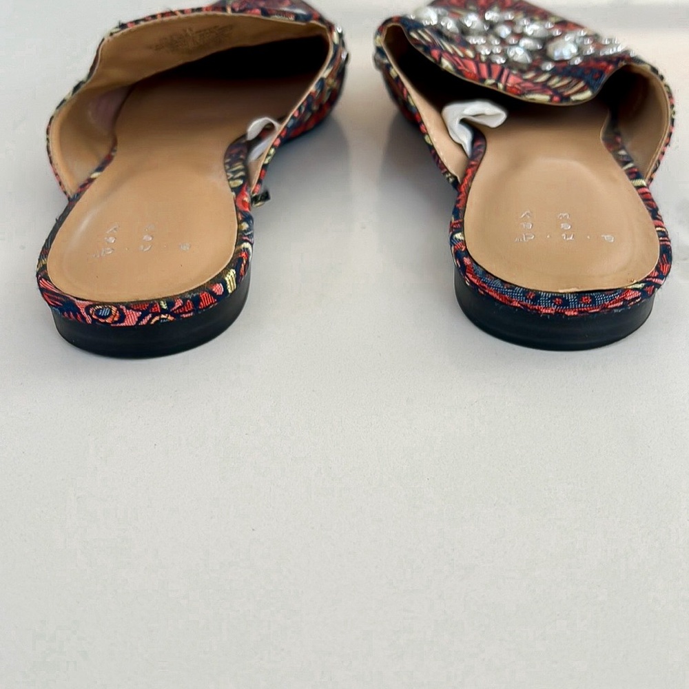A New Day Brocade Rhinestone and Pearl Jewel Mule Shoes Red and Pink Womens 7.5 - Picture 12 of 15
